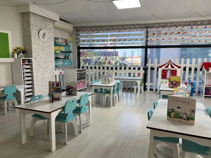 Özel Ataşehir Renkli Yetenek Anaokulu