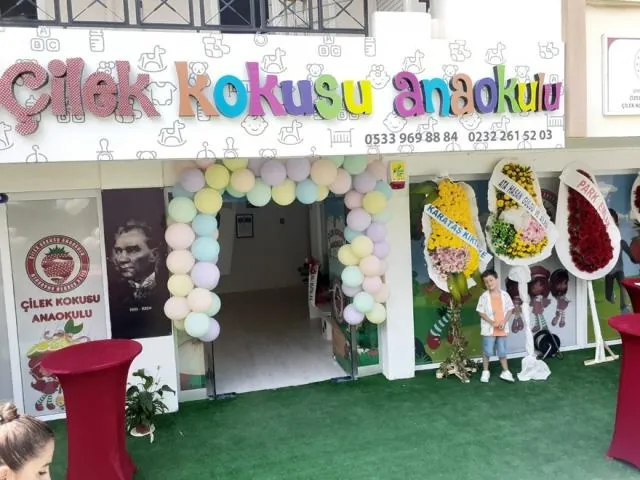 Özel Karabağlar Çilek Kokusu Anaokulu
