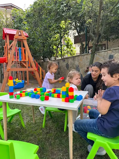 Özel Sakarya Çağdaş Minikler Anaokulu
