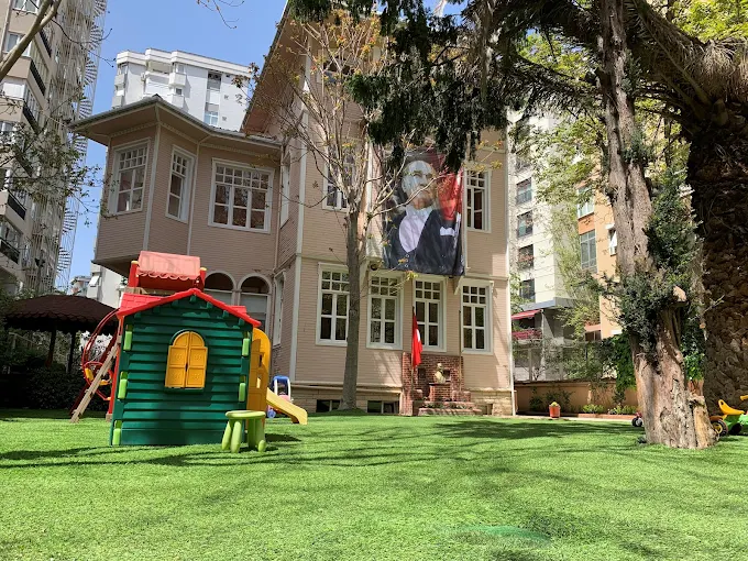 Özel Sevimli Adımlar Anaokulu