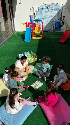 Özel Smt Grup Geleceğin Mimarlari Anaokulu